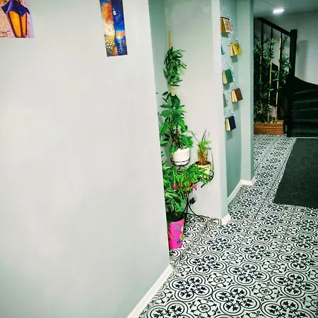 ホステル 4 Karma369